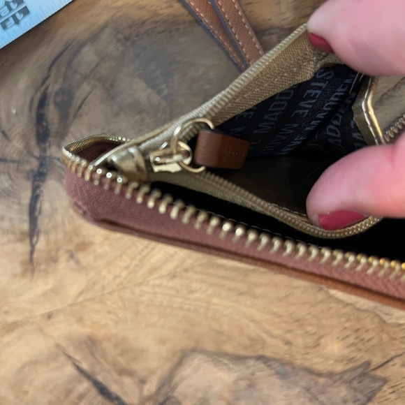 Steve Madden Brown Wallet with Zipper and Handle (about 5 inch square) - Picture 7 of 11